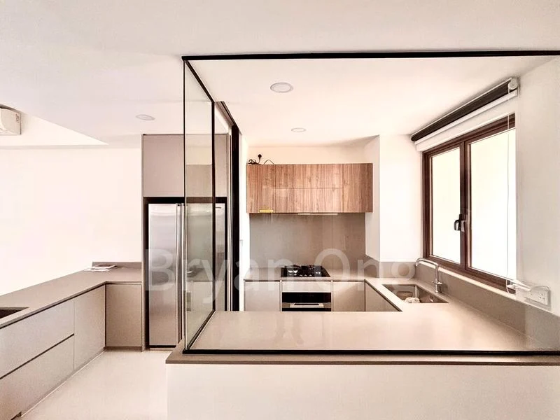 4 Bed Cluster House (Landed) for Sale in  Holland Grove Road - Image 12