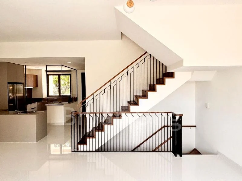 4 Bed Cluster House (Landed) for Sale in  Holland Grove Road - Image 16