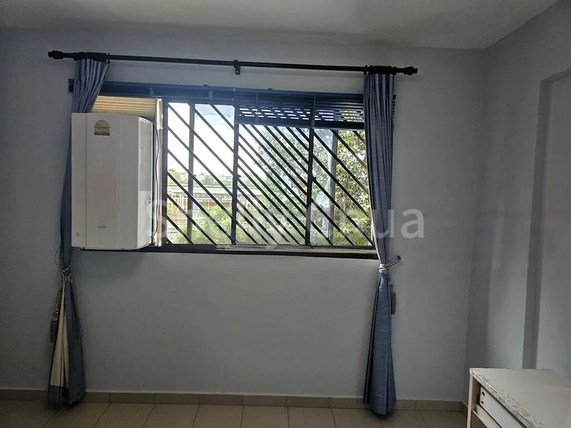 Common Room (HDB) for Rent in  161 Bishan Street 13 - Image 1