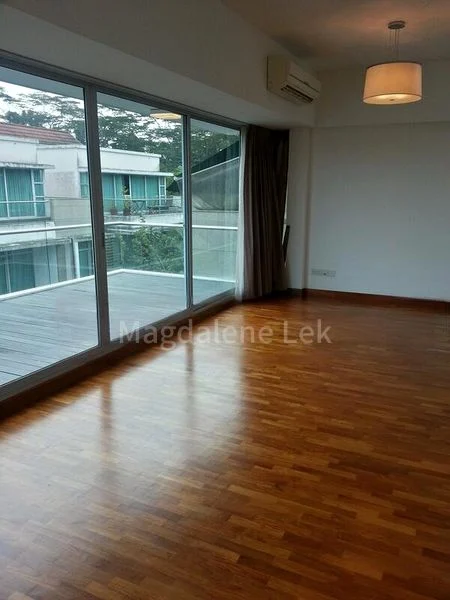 5 Bed Cluster House (Landed) for Rent in  Whiteshores - Image 18