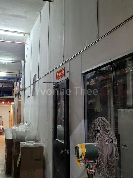 Light Industrial (B1) for Rent: Lam Soon Industrial Building - Image 8