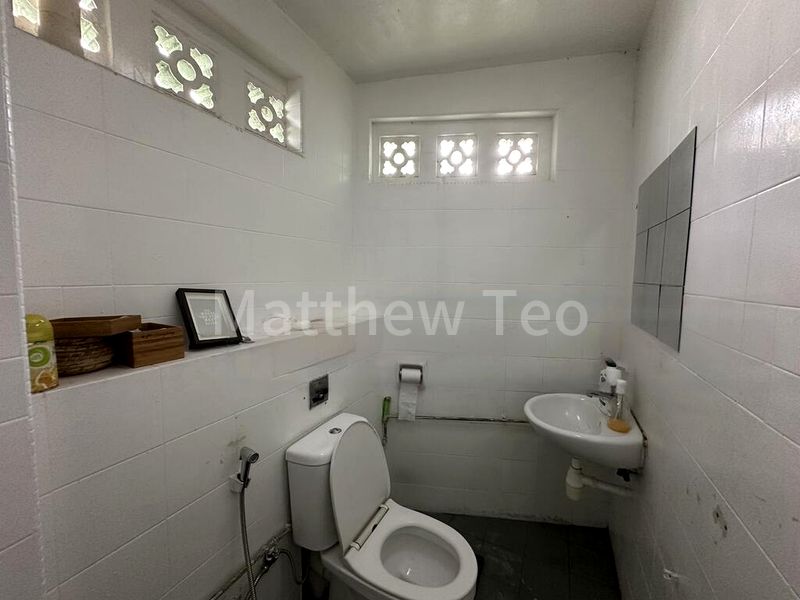 Shop / Shophouse for Rent: North Bridge Road - Image 1