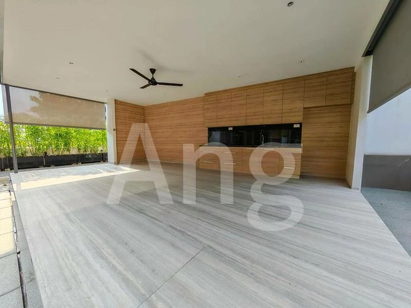 5 Bed Bungalow (Landed) for Sale in  Clementi Park - Image 6