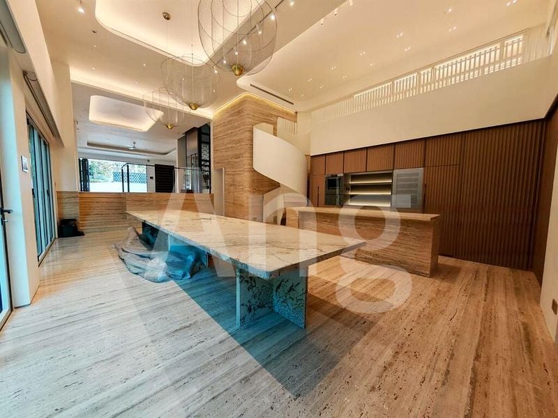 5 Bed Bungalow (Landed) for Sale in  Clementi Park - Image 1