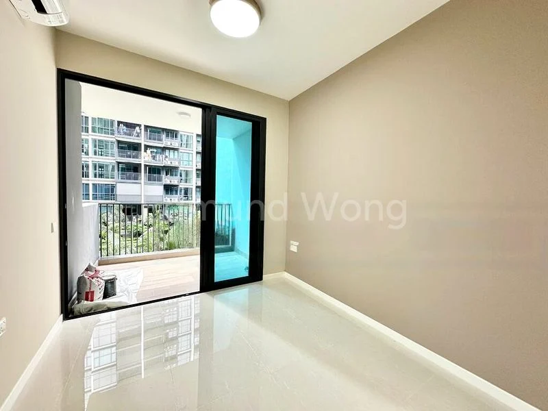 2 Bed Condo for Sale in  Treasure at Tampines - Image 2