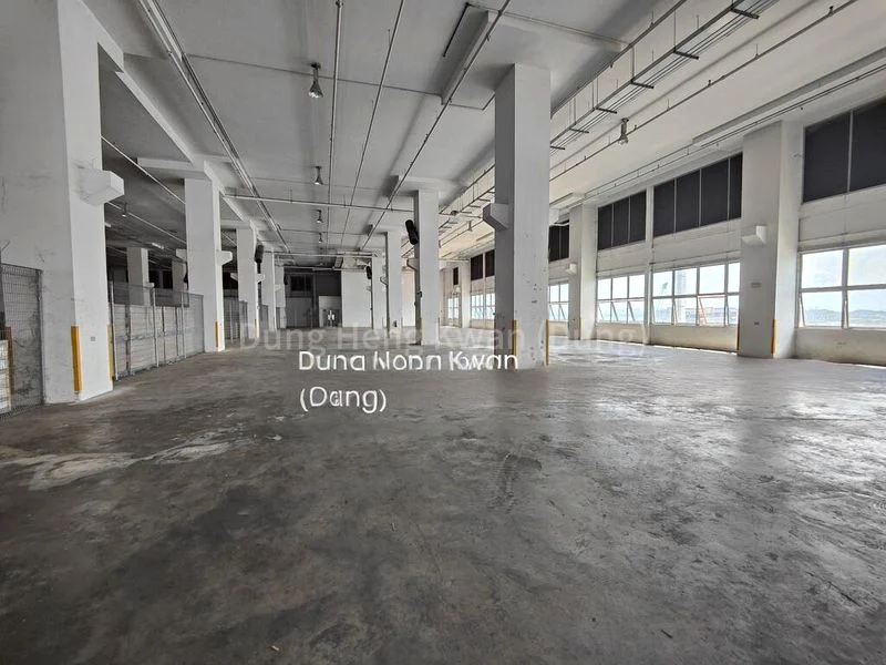 Warehouse for Rent:  40ft Direct Loading Bays | Ramp Access | 7m Ceiling Height - Image 5