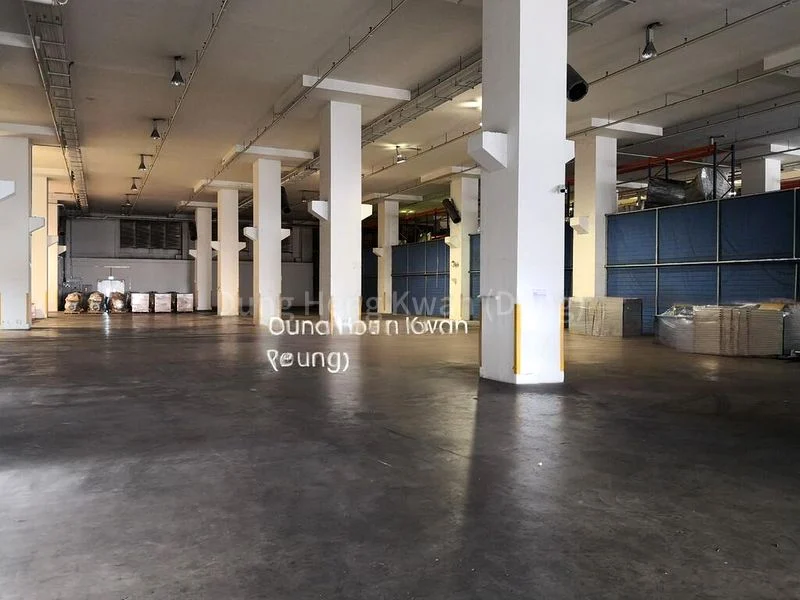 Warehouse for Rent:  40ft Direct Loading Bays | Ramp Access | 7m Ceiling Height - Image 10