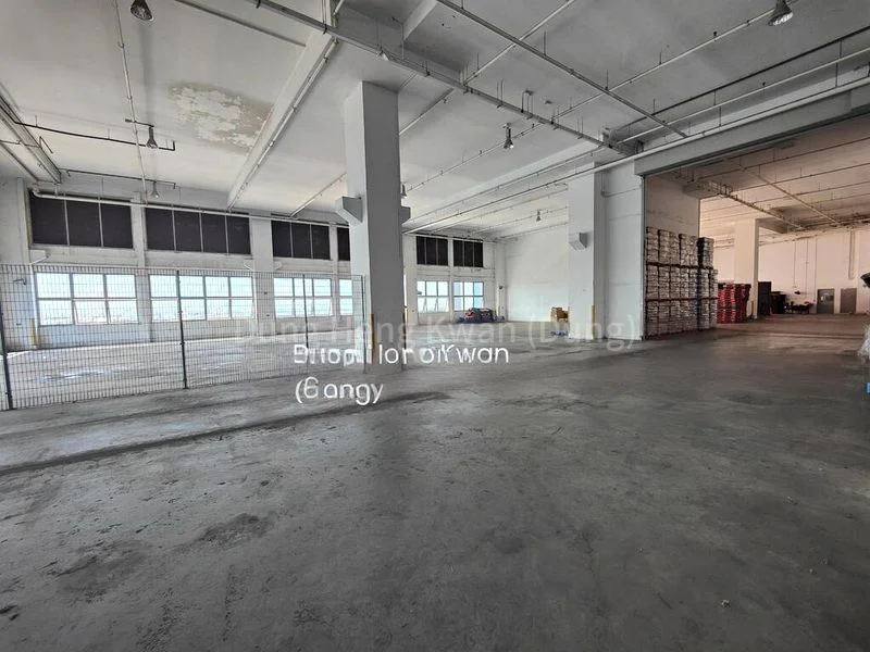 Warehouse for Rent:  40ft Direct Loading Bays | Ramp Access | 7m Ceiling Height - Image 15