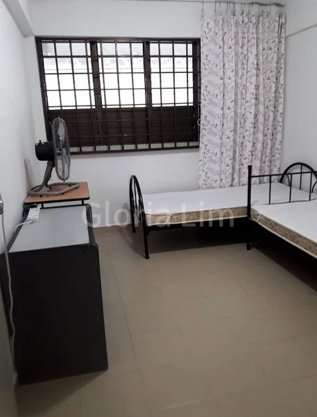 Common Room (HDB) for Rent in  226 Serangoon Avenue 4 - Image 2