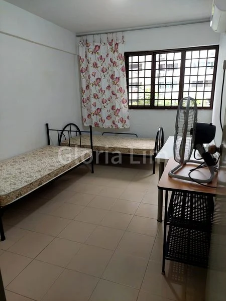Common Room (HDB) for Rent in  226 Serangoon Avenue 4 - Image 8