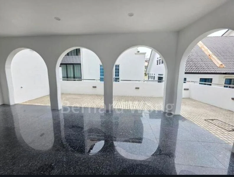 6 Bed Semi-Detached House (Landed) for Sale in East Coast Hill - Image 6