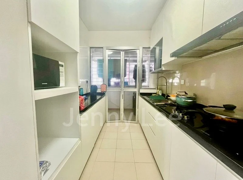 4 Room (4A) HDB for Sale in  220A Sumang Lane - Image 8