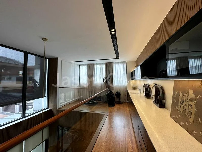 5 Bed Semi-Detached House (Landed) for Sale in  Tung Po Avenue - Image 11