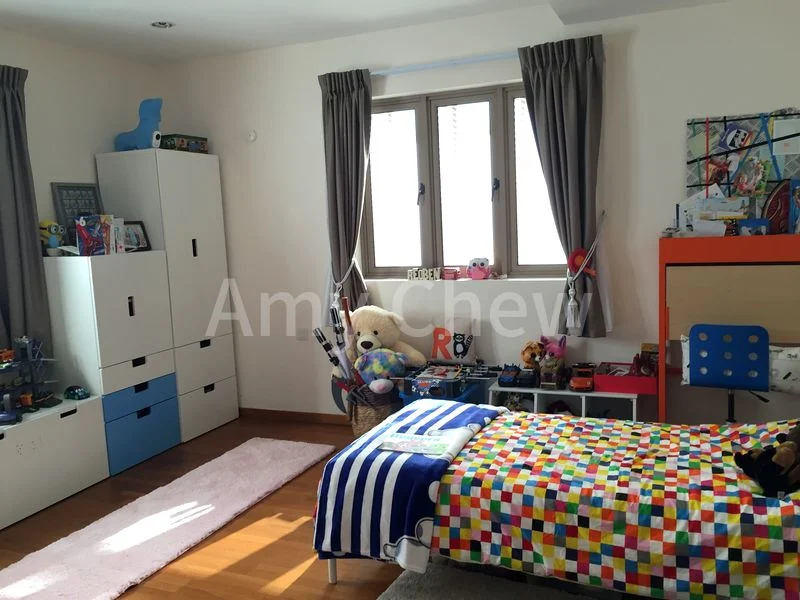 7 Bed Bungalow (Landed) for Rent in  Duchess Garden - Image 6