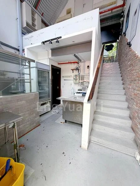 Food & Beverage for Rent: Sims Urban Oasis - Image 2