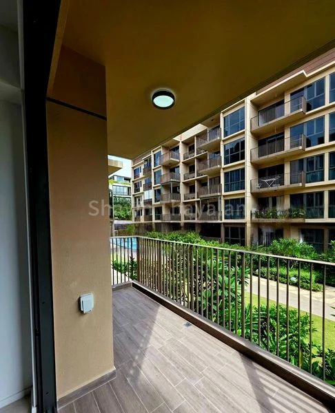 3 Bed Condo for Rent in  The Watergardens At Canberra - Image 1