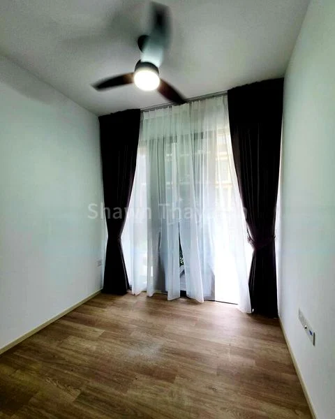 3 Bed Condo for Rent in  The Watergardens At Canberra - Image 5