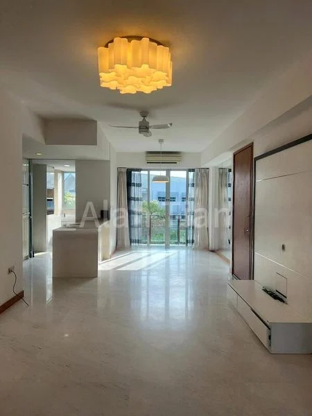 4 Bed Condo for Rent in Maple Woods - Image 4