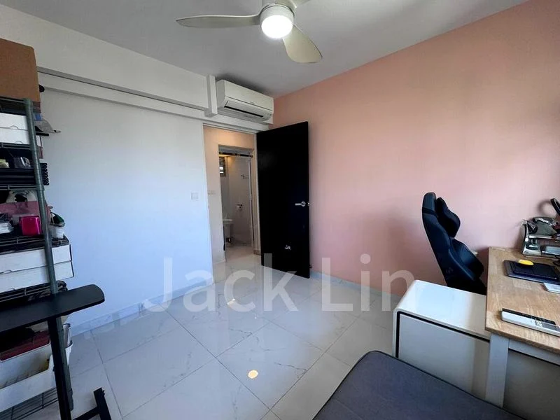 4 Room (4A) HDB for Sale in  188C Bedok North Street 4 - Image 7