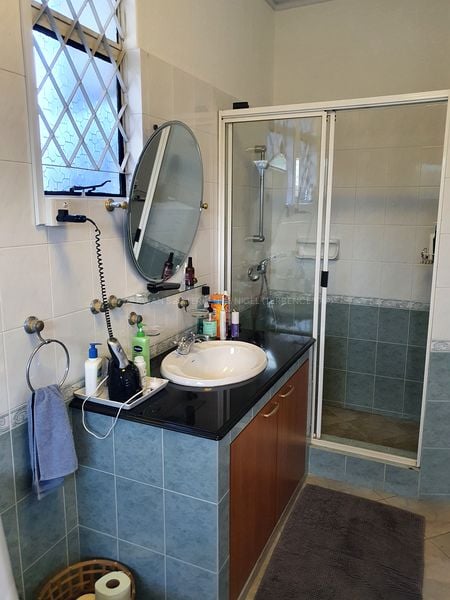 5 Bed Bungalow (Landed) for Rent in  McMahon Park - Image 20