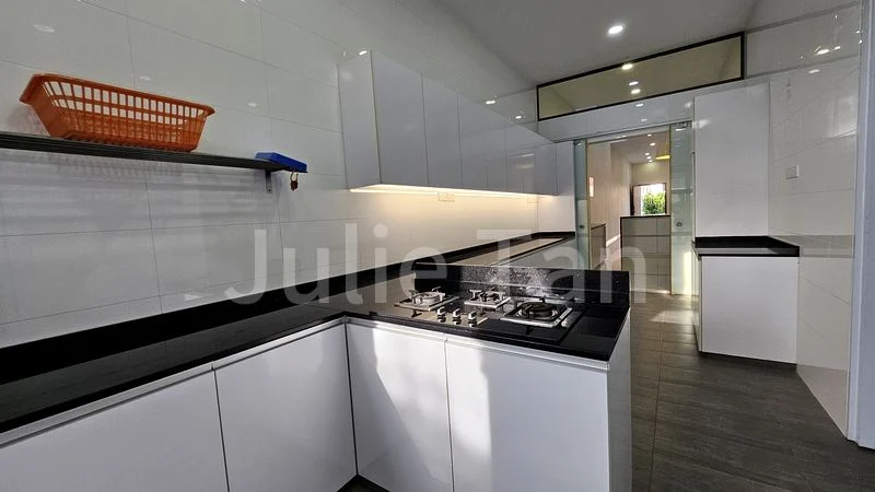 7+1 Bed Terraced House (Landed) for Sale in  Jalan Chengkek - Image 12