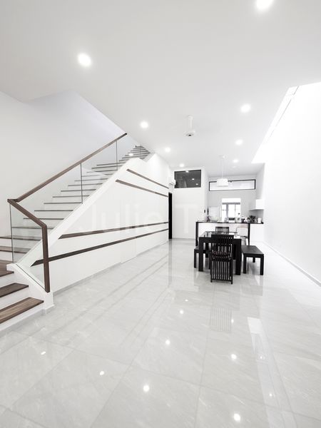 7+1 Bed Terraced House (Landed) for Sale in  Jalan Chengkek - Image 3