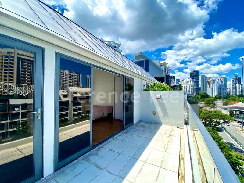 2 Bed Condo for Sale in  Rv Edge - Image 7