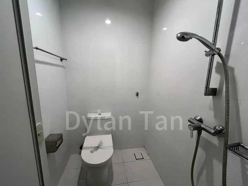 5 Bed Cluster House (Landed) for Rent in  Greenwood Mews - Image 10