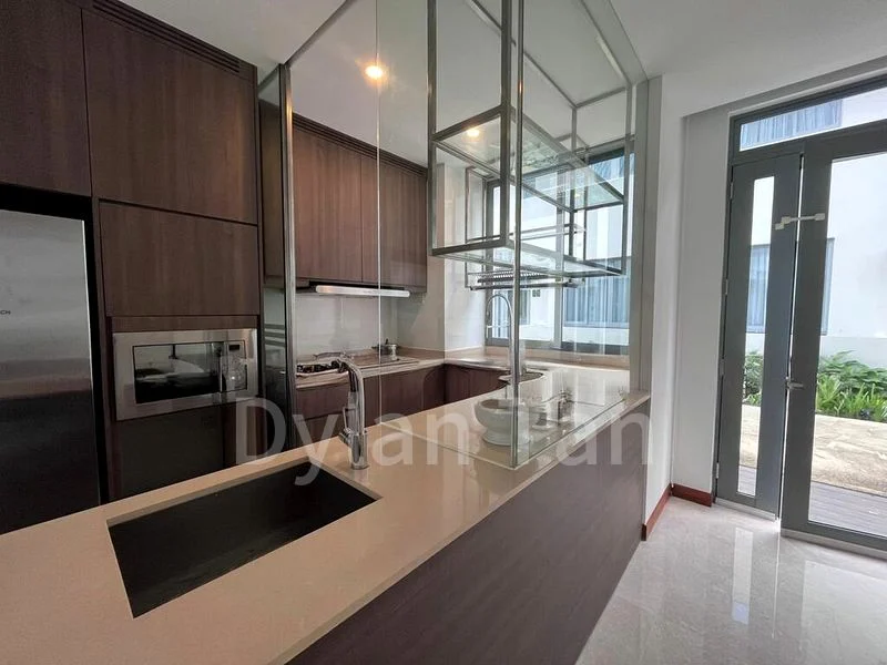 5 Bed Cluster House (Landed) for Rent in  Greenwood Mews - Image 16