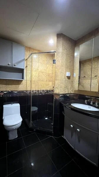 3 Bed Condo for Rent in  River Place - Image 6