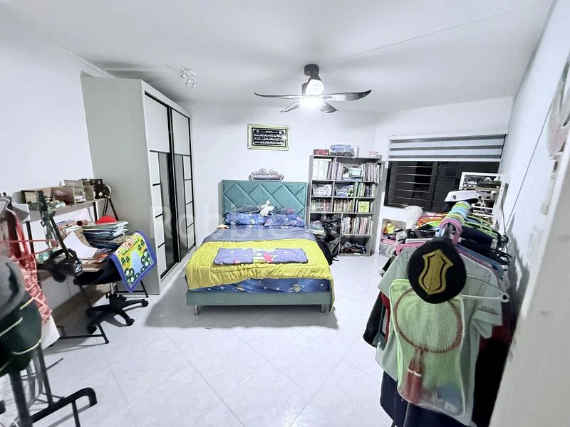 Property image 8