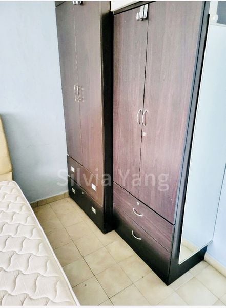 Common Room (4A) HDB for Rent in  130 Bishan Street 12 - Image 2