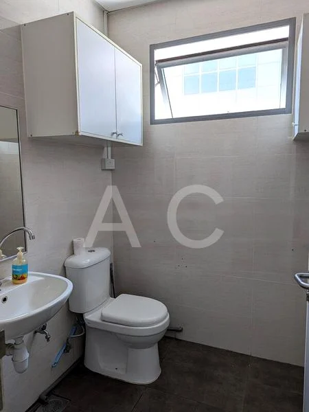 Office for Rent: Solstice Business Centre - Image 2