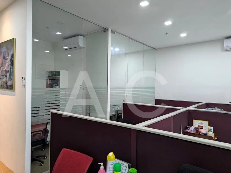 Office for Rent: Solstice Business Centre - Image 5