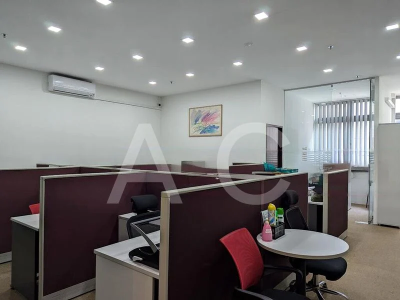 Office for Rent: Solstice Business Centre - Image 4