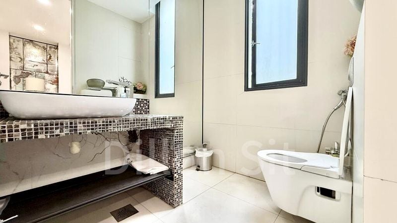 Shop / Shophouse for Rent: River Valley Road - Image 12