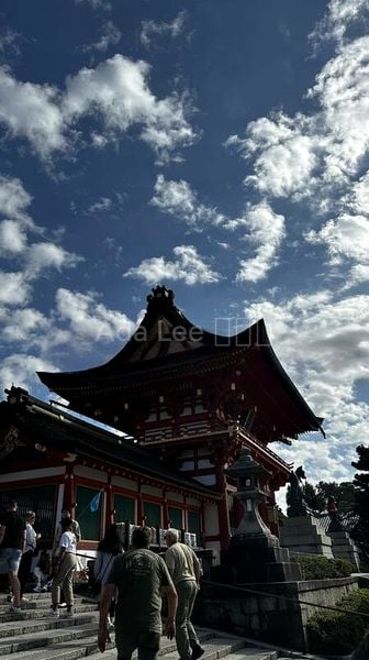 Food & Beverage for Sale: Chinatown, Pagoda Street - Image 2