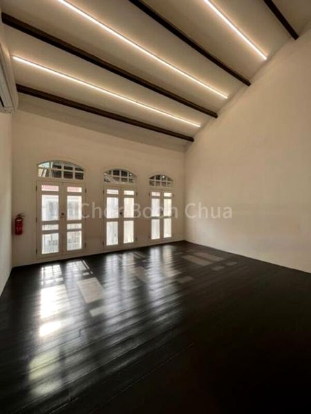 Office for Rent: 51 Tras Street - Image 9