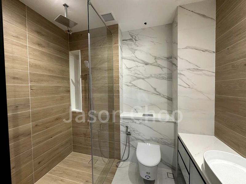 6 Bed Semi-Detached House (Landed) for Sale in  Golden Rise Estate - Image 12