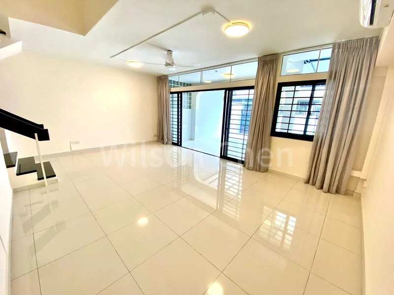 4+1 Bed Terraced House (Landed) for Rent in  Hong Leong Garden - Image 2