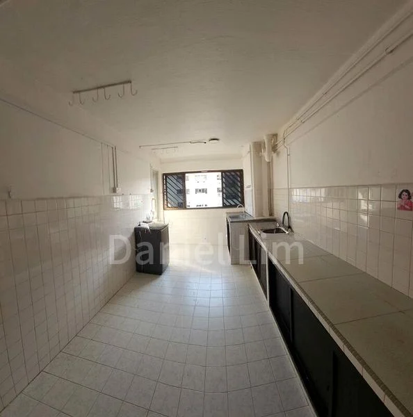 3 Room (3NG) HDB for Sale in  703 West Coast Road - Image 5