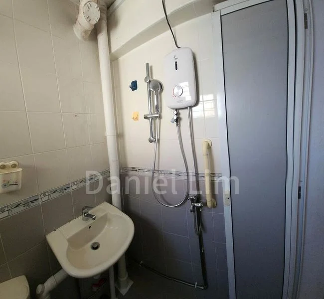 3 Room (3NG) HDB for Sale in  703 West Coast Road - Image 9