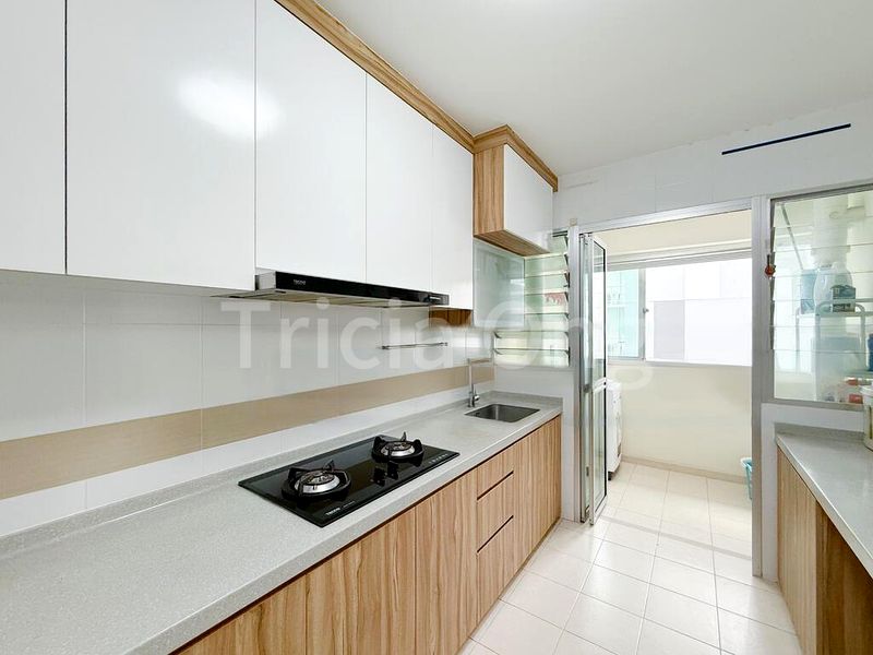 5 Room (5I) HDB for Sale in  432D Yishun Avenue 1 - Image 10
