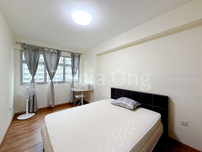 5 Room (5I) HDB for Sale in  432D Yishun Avenue 1 - Image 11