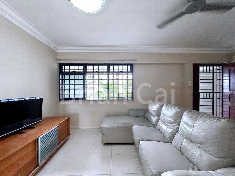 4 Room (4A) HDB for Sale in  324A Sengkang East Way - Image 2