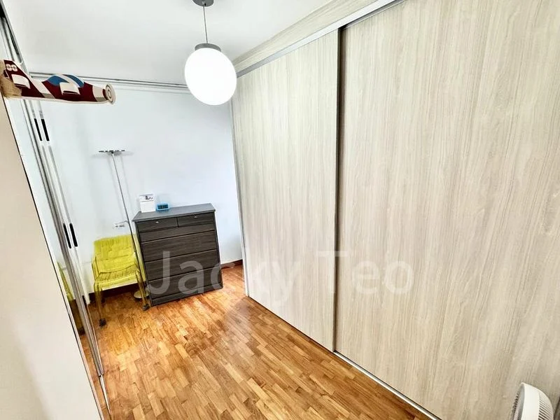 Premium HDB for Sale in  273C Compassvale Link - Image 4