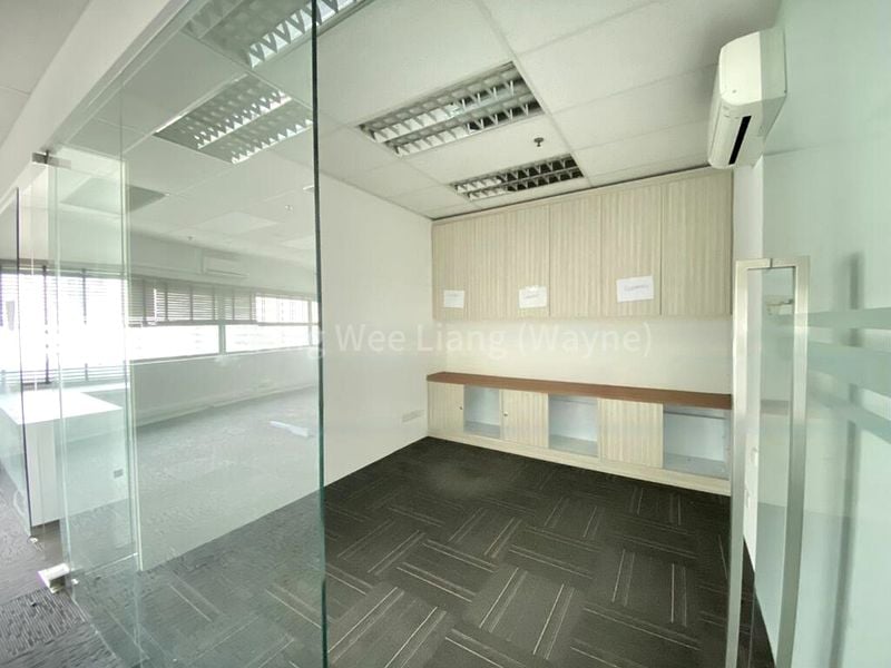 Light Industrial (B1) for Rent: Techniques Centre - Image 5