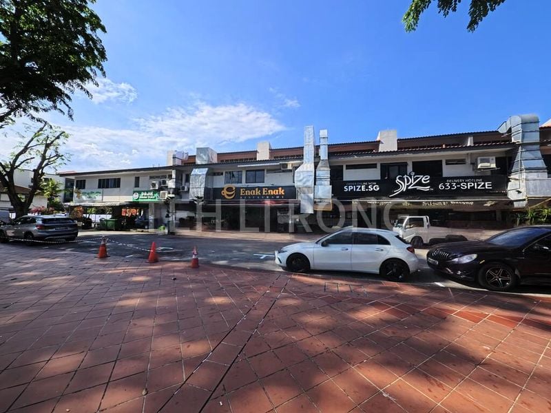 5 Bed Semi-Detached House (Landed) for Sale in  Jin Ding Garden - Image 14