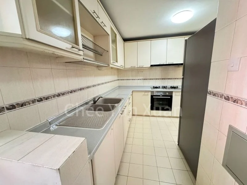 Master Room (Condo) for Rent in  Claremont - Image 10