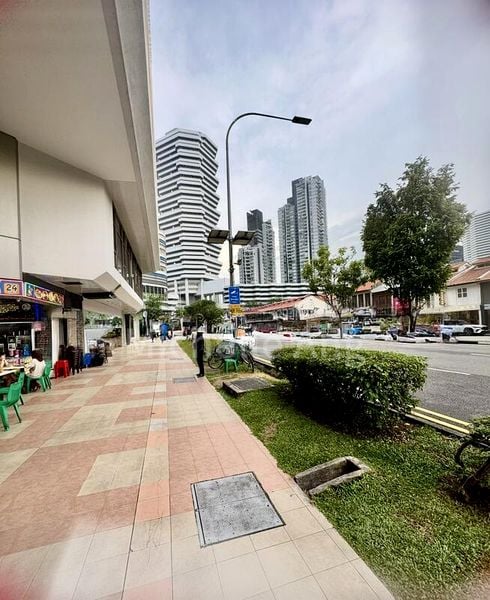 Office for Sale: Sultan Plaza - Image 3